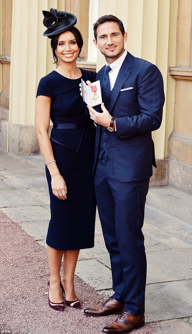 Christine Bleakley with fiancé Frank Lampard to collect his OBE